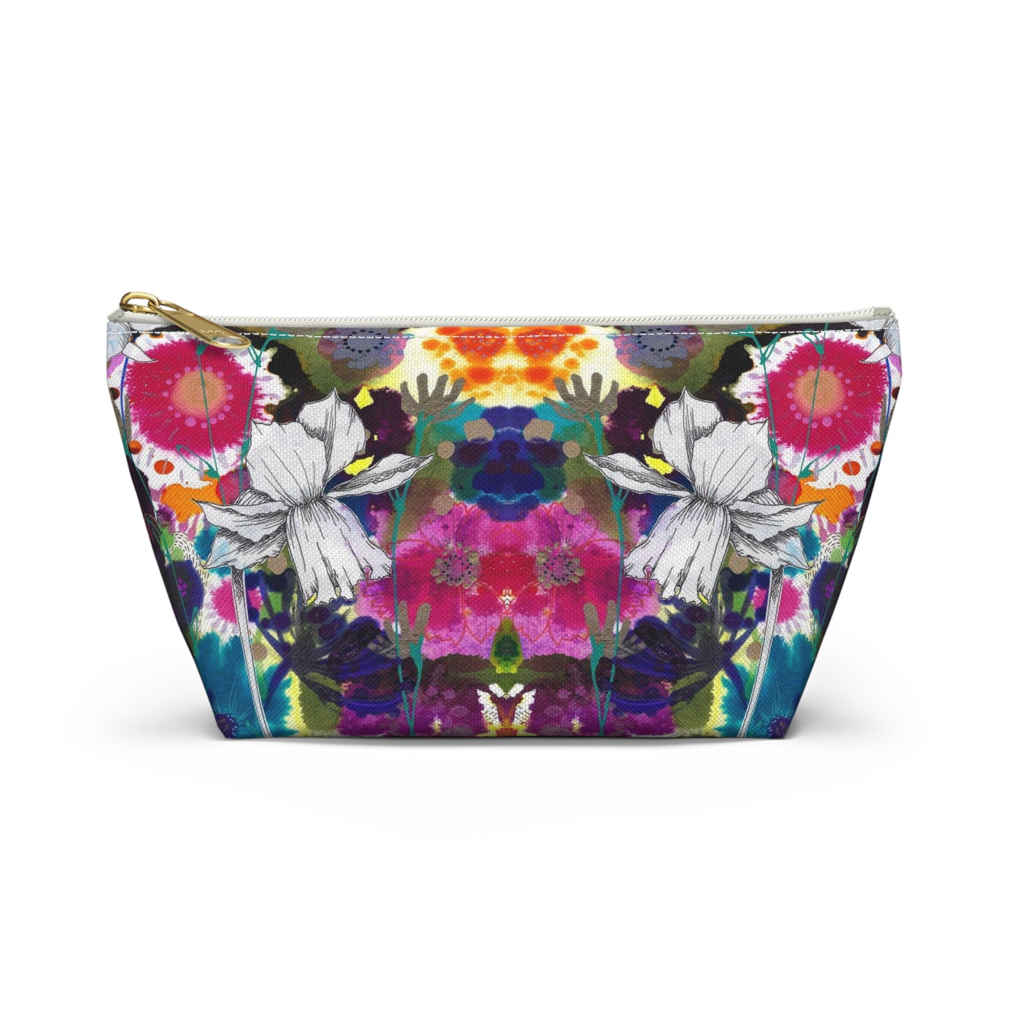 Striving ~ Accessory Pouch w T-bottom