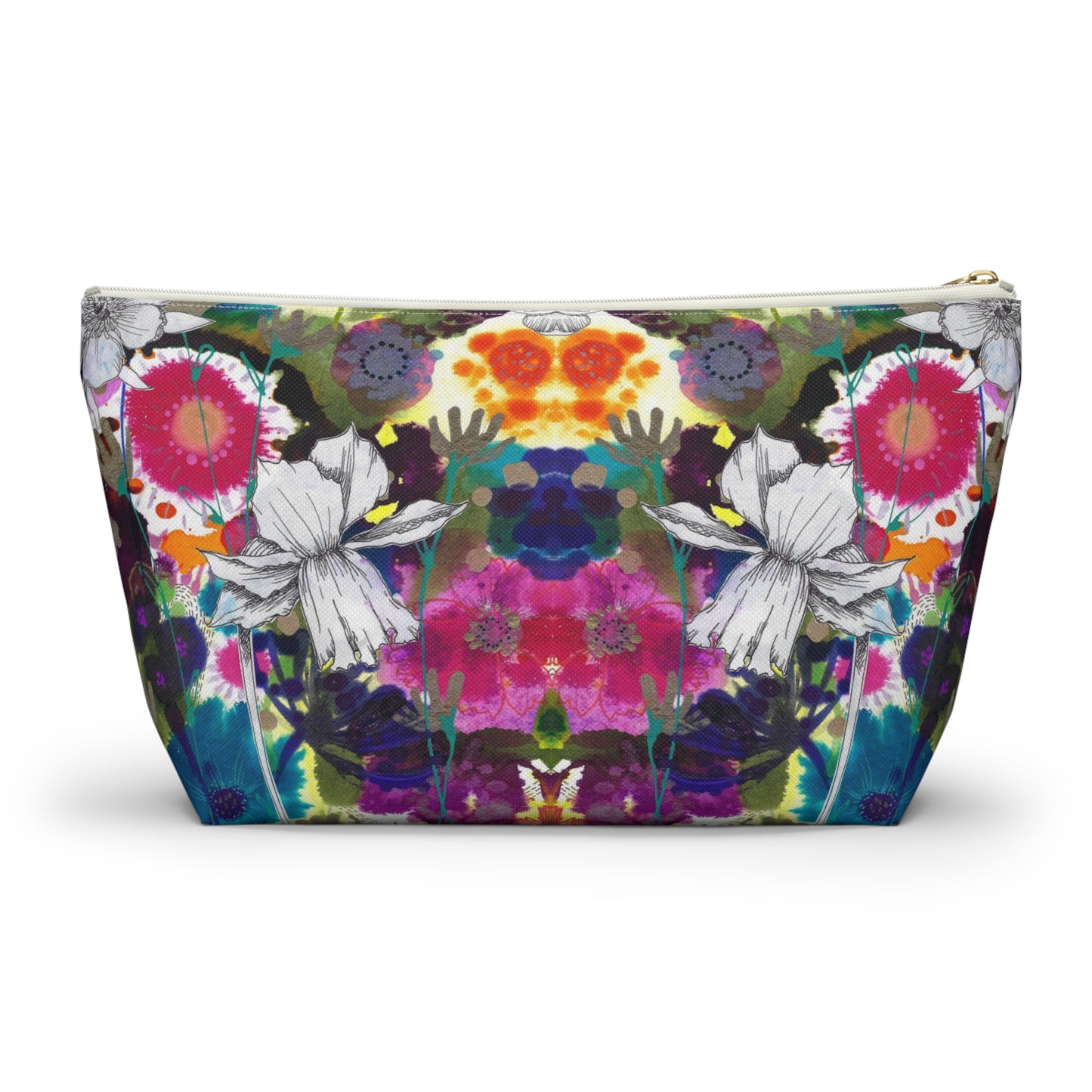 Striving ~ Accessory Pouch w T-bottom